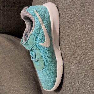 Nike Tajun Toddler Aqua and White Sneakers